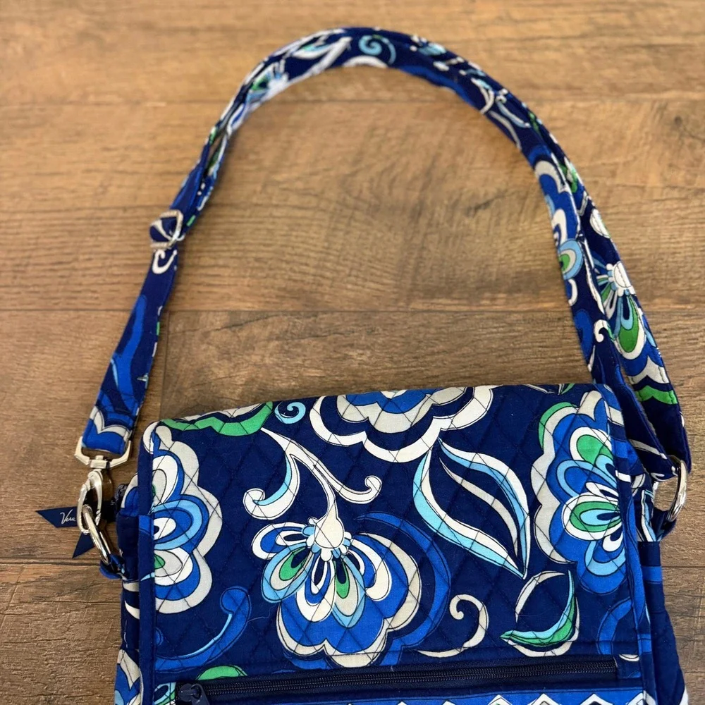 Vera Bradley Turnlock‎ Crossbody Bag Blue Rhapsody Quilted